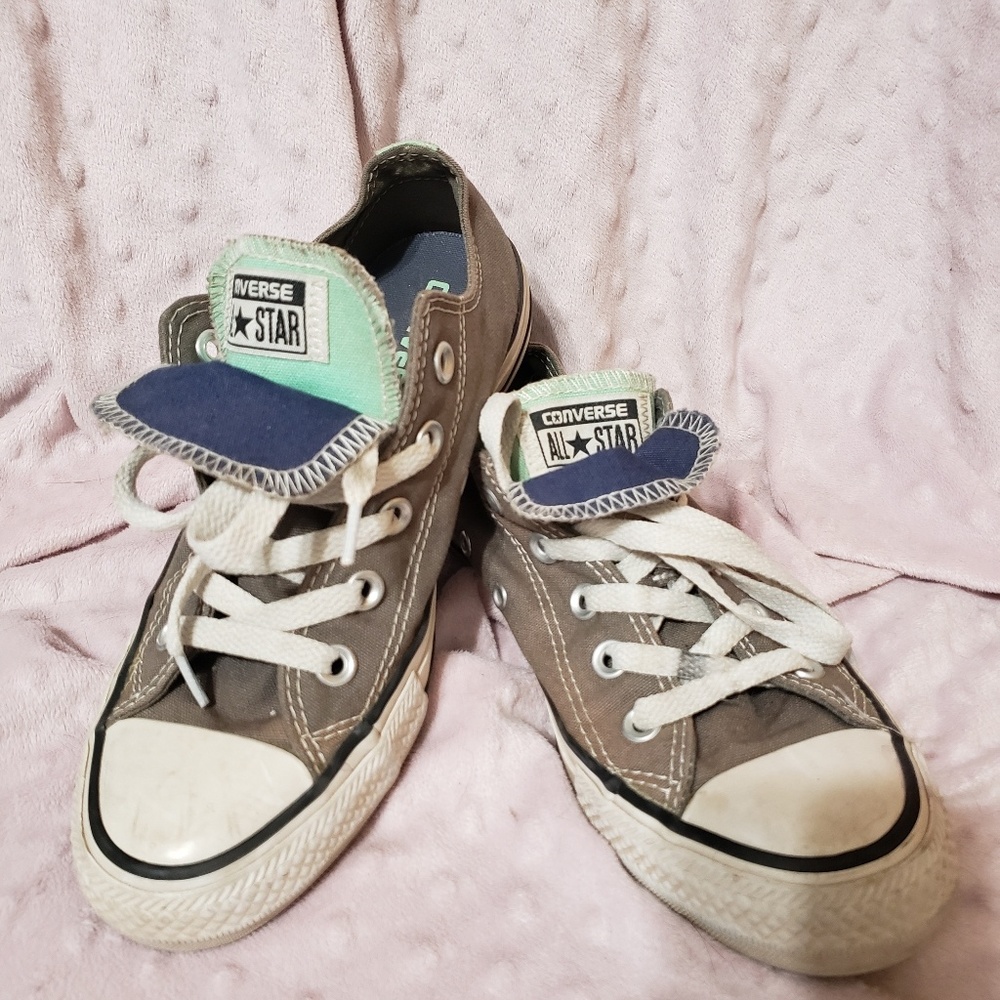 All Star Converse grey with mint and dark blue.
